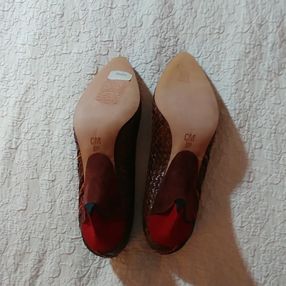 Shoes - Picture 5 of 5